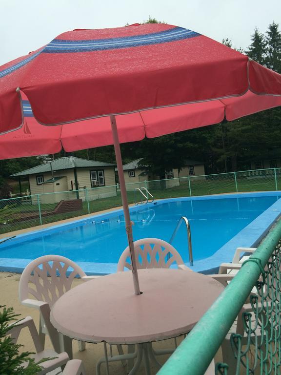Perry'S Motel And Cottages North Conway Bagian luar foto
