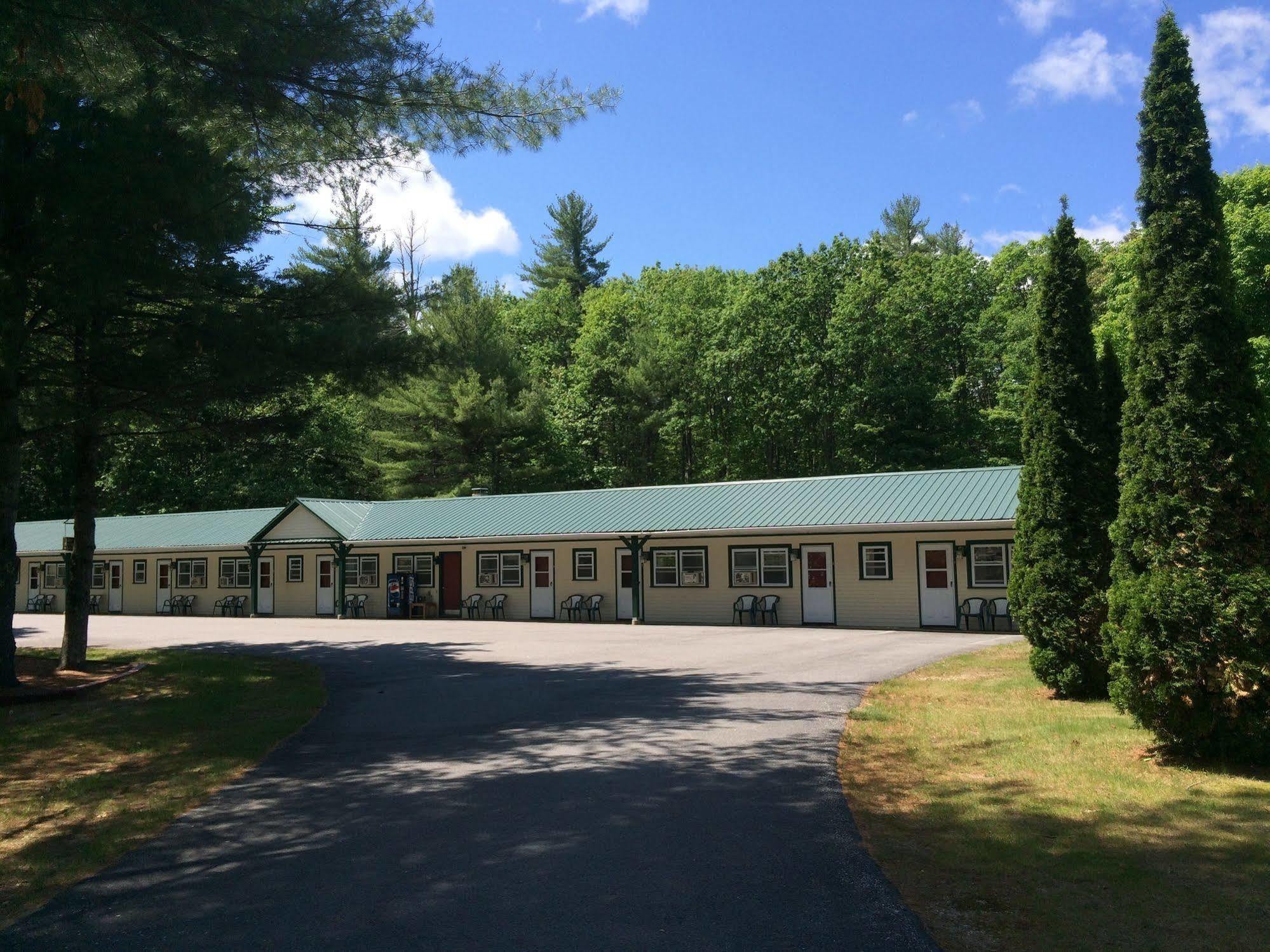 Perry'S Motel And Cottages North Conway Bagian luar foto